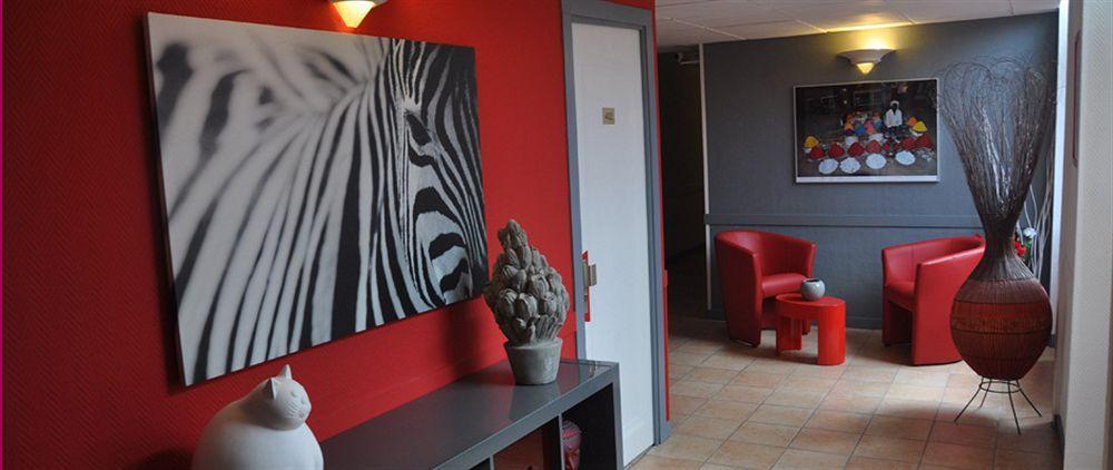 Hotel Furania Saint-Etienne  Buitenkant foto